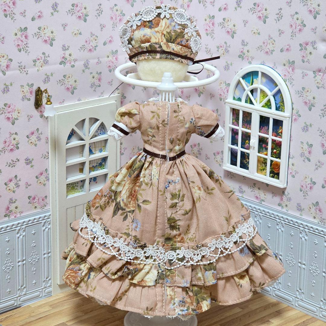 ＊岡田さおり＊　ドール服　ハンドメイド