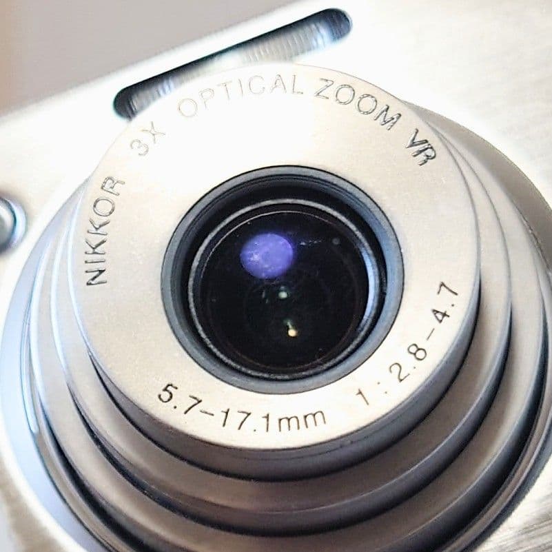 Nikon ニコン COOLPIX S510 レトロ　コンデジ シルバー