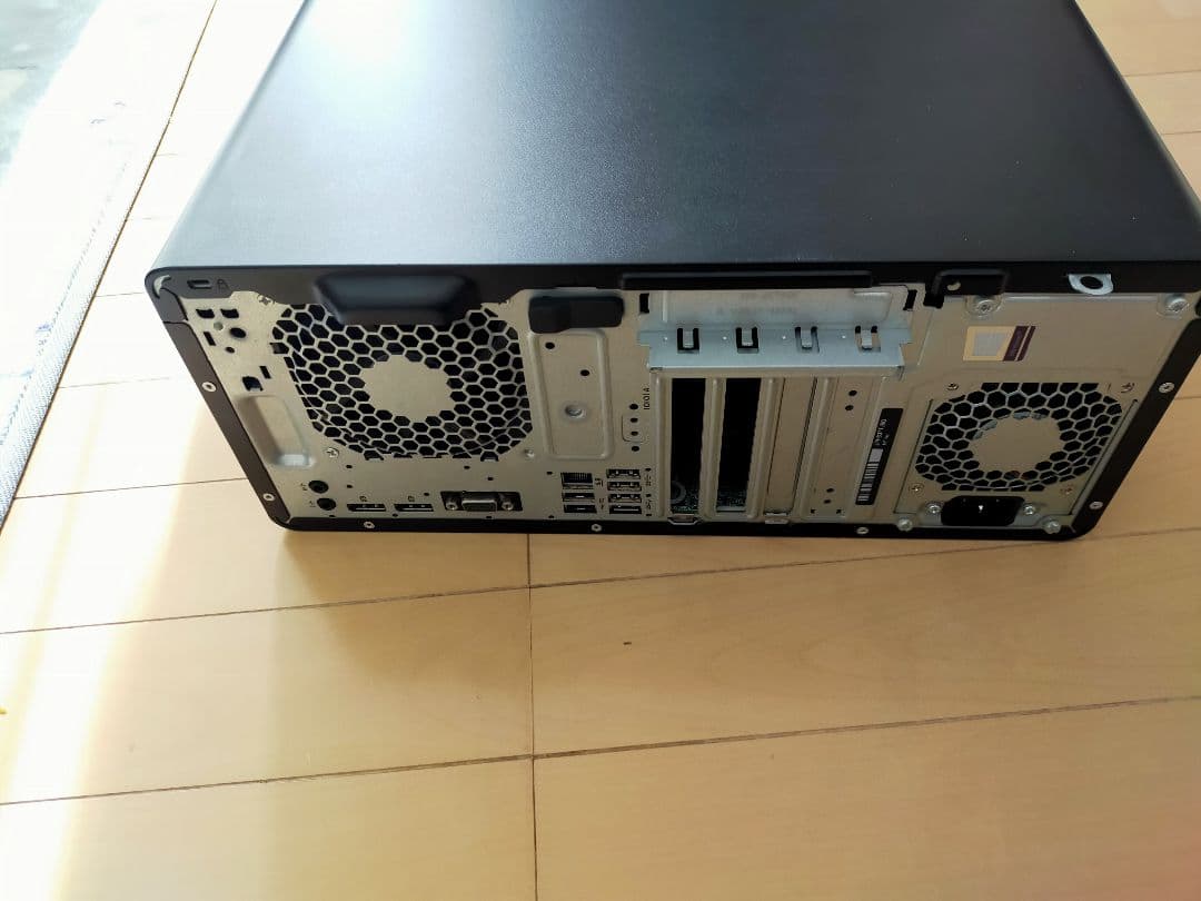 T*E様 ゲーミングベースに i7-8700 大型CPUファン