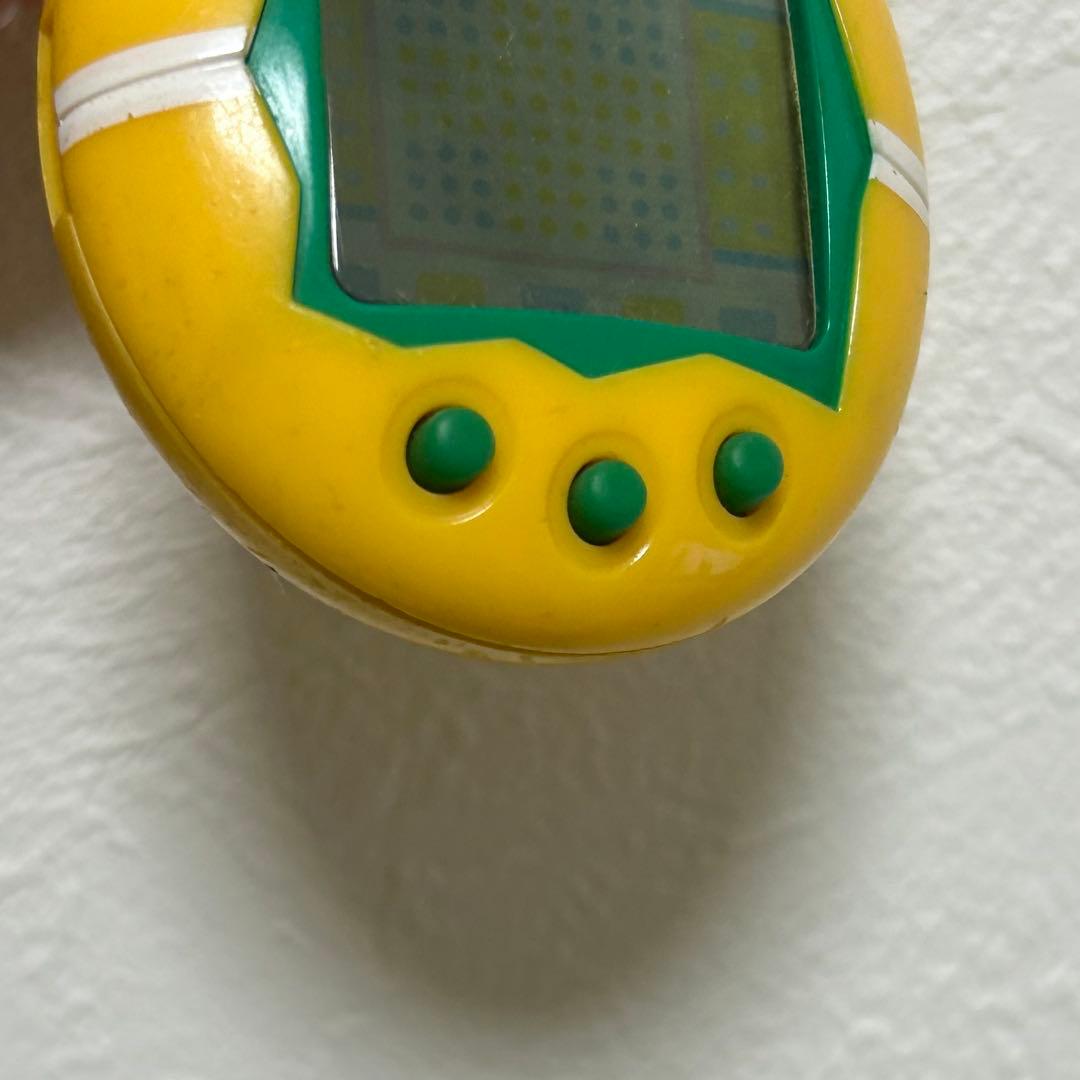 たまごっち BANDAI 2005 ペンピィ