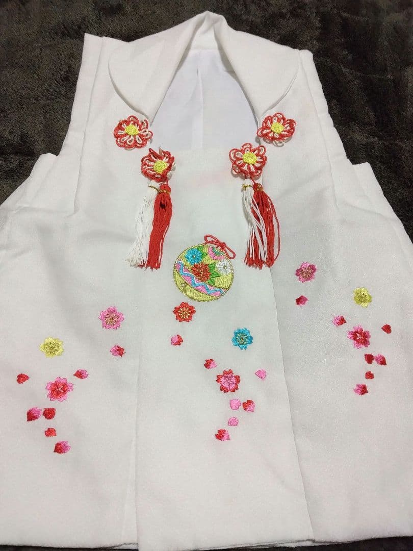 正絹☆本絞り＆総刺繡☆最高級の着物に帯も被布もダブルで楽しめる3歳七五三向け祝着