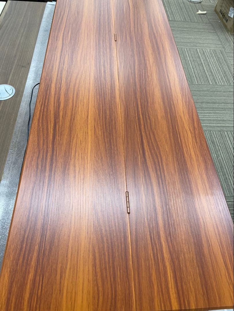 電子ピアノ88鍵盤　ハンマーアクション鍵盤　３本ペダル　ウォールナット