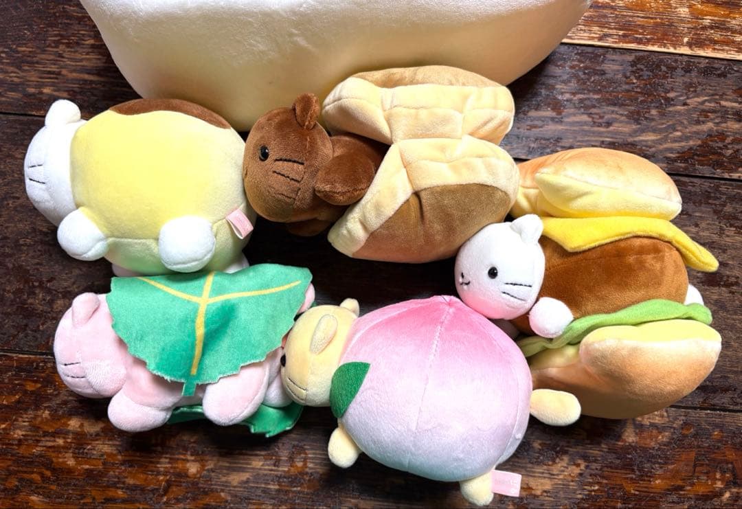 ラスト！にゃんにゃんにゃんこ 20周年 限定ぬいぐるみ5個セットバック
