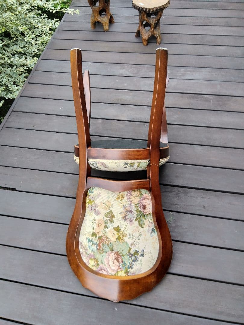 コブラン織椅子