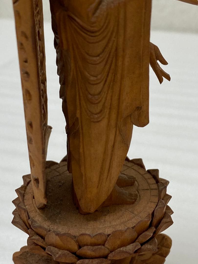 3-1944 阿弥陀如来立像　木彫り仏像