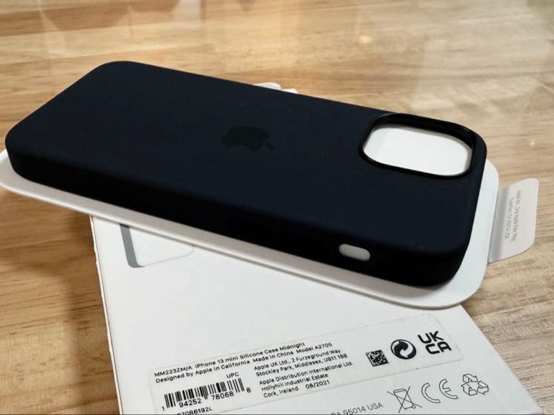 Apple iPhone13 mini 純正シリコンケース ミッドナイト