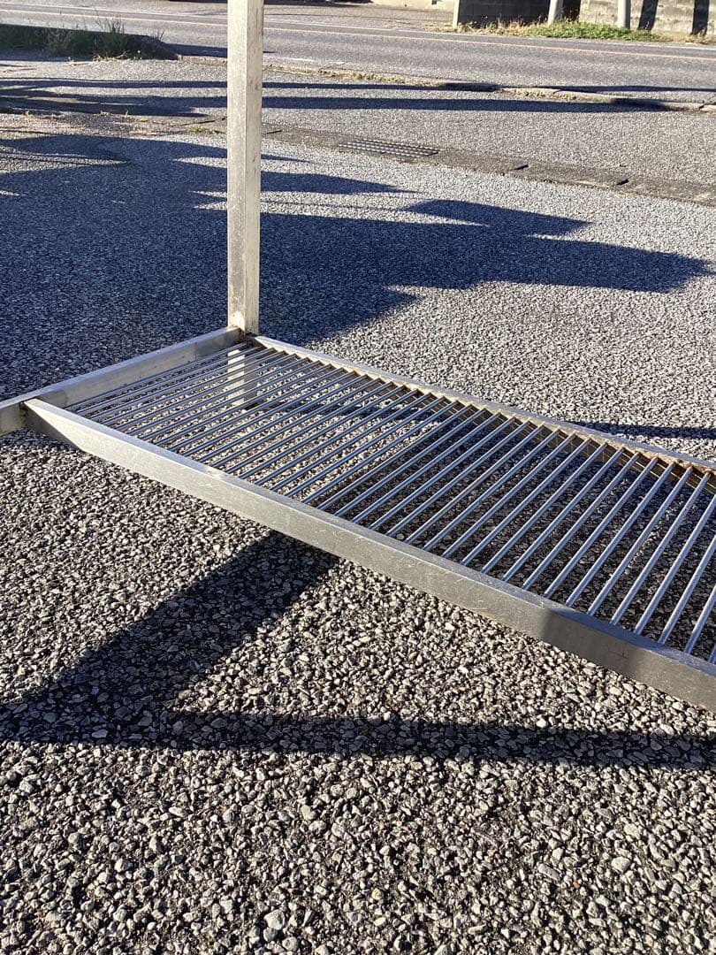 直接引取　千葉県鴨川　ステンレス作業台 大きめ　作業台　厨房　業務用