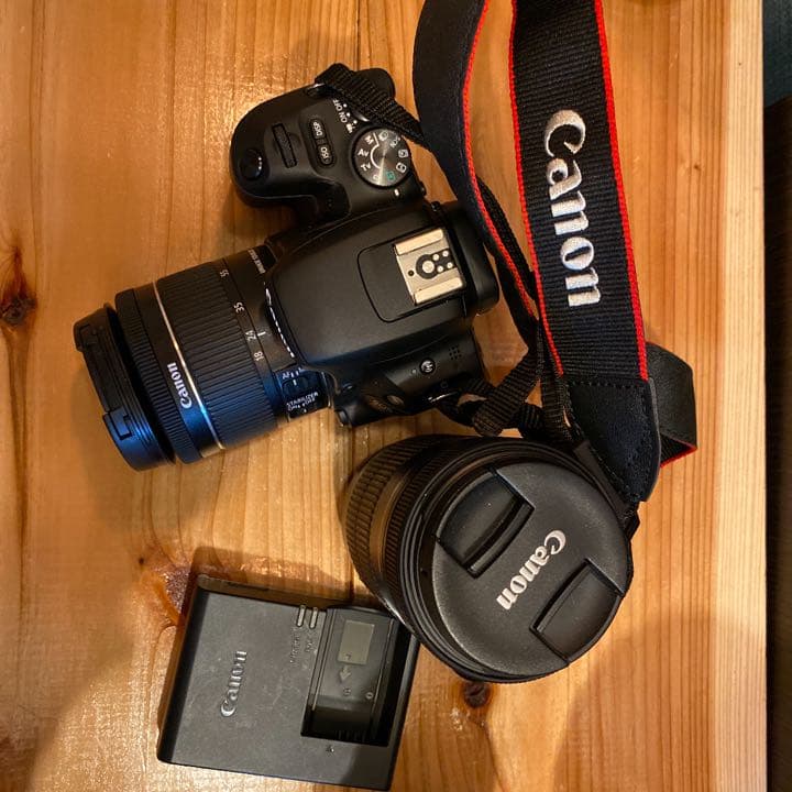 スマホに送れるWiFi付き Canon EOS kiss X9