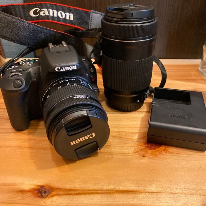 スマホに送れるWiFi付き Canon EOS kiss X9