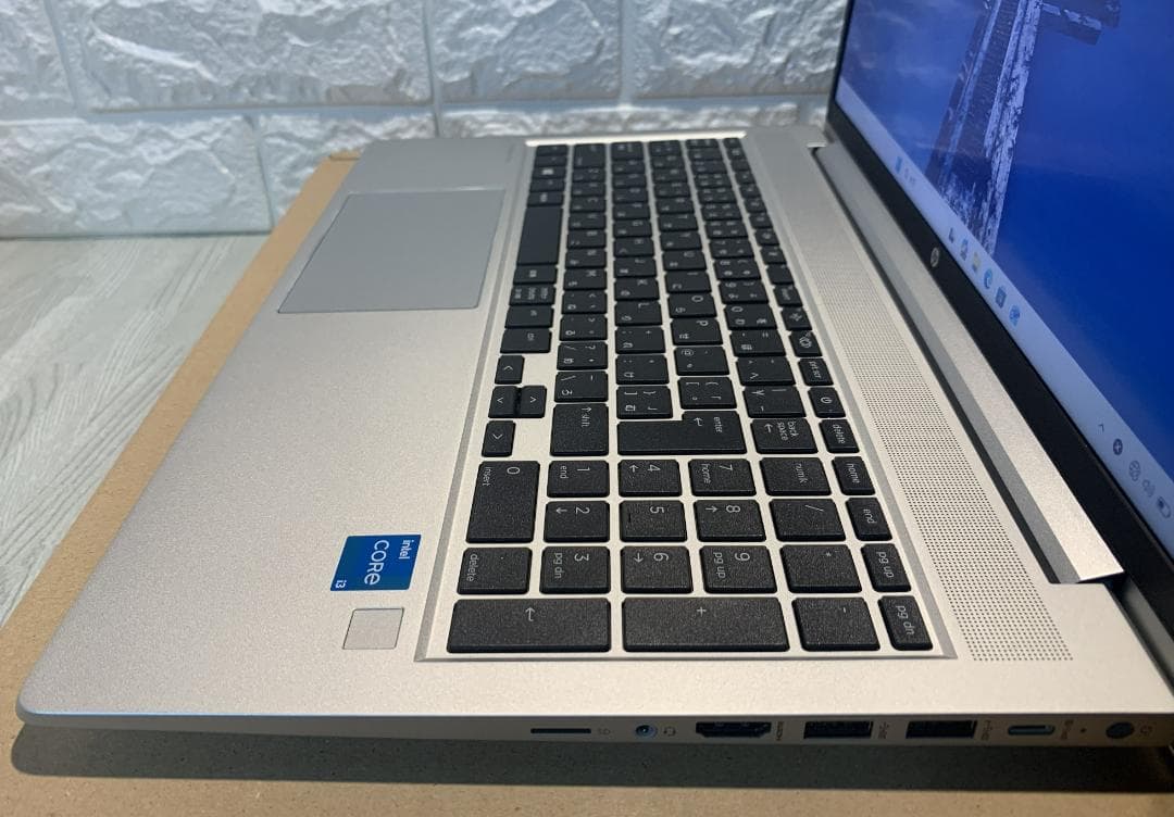 PCノート第11世代 NVMe256 8GB HP450G8