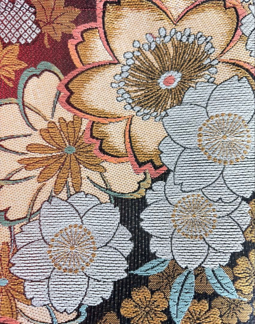 帯リメイクバッグ　四季を彩る花々　流水文様 ショルダーバッグ 和柄 赤×金