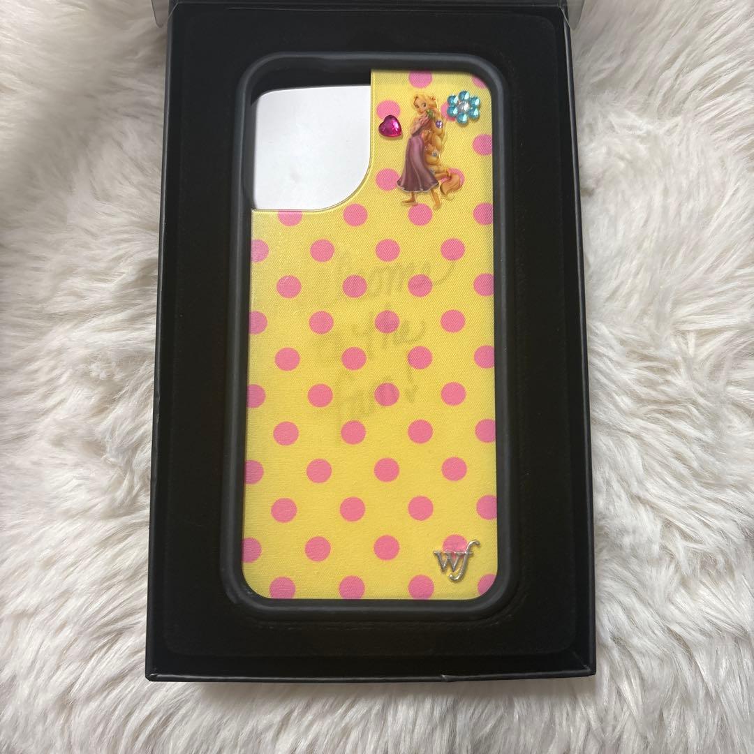 Wildflower ￼iPhone case ケース 16