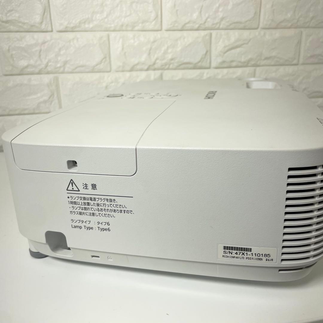 【未使用に近い】IPSIO PJ X5360N プロジェクター ランプ126H