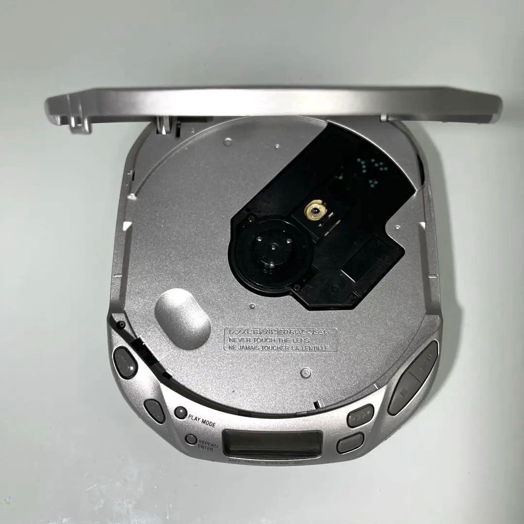 《美品》SONY D-E400 CDプレーヤー シルバー　動作確認済み