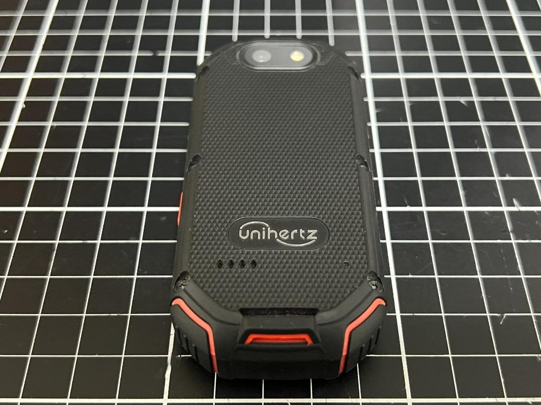 お得美品 Unihertz Atom 防水耐衝撃 小型スマホ SIMフリー