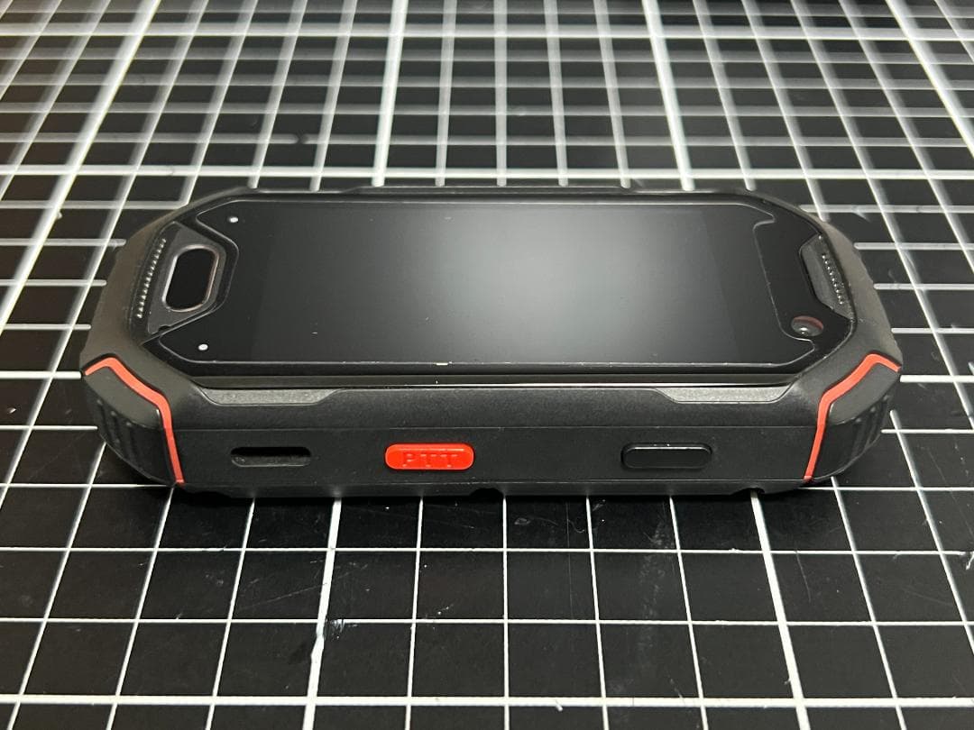 お得美品 Unihertz Atom 防水耐衝撃 小型スマホ SIMフリー