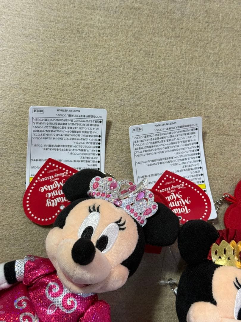 トータリー・ミニーマウス★ぬいぐるみバッジ★プリンセスデイズ★ミニーオーミニー