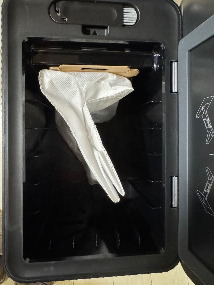 ルンバ コンボ2Essential+AutoEmpty Y051060