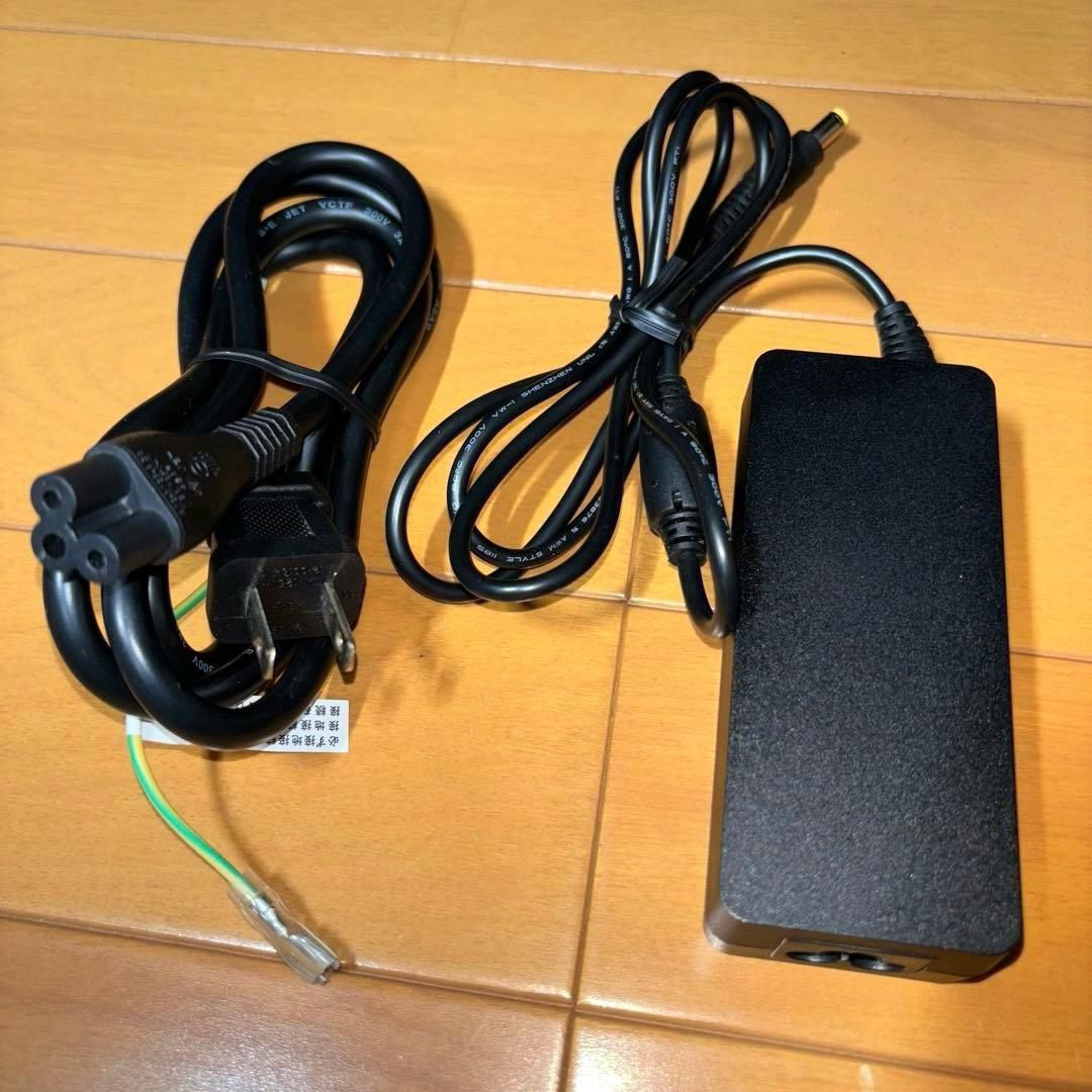 XGIMI XJ03W MOGO モバイルプロジェクター