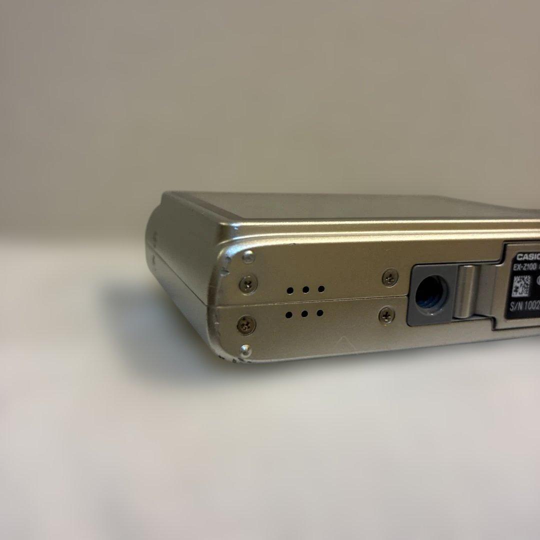 CASIO カシオ EXILIM コンパクトデジタルカメラ　【中古】