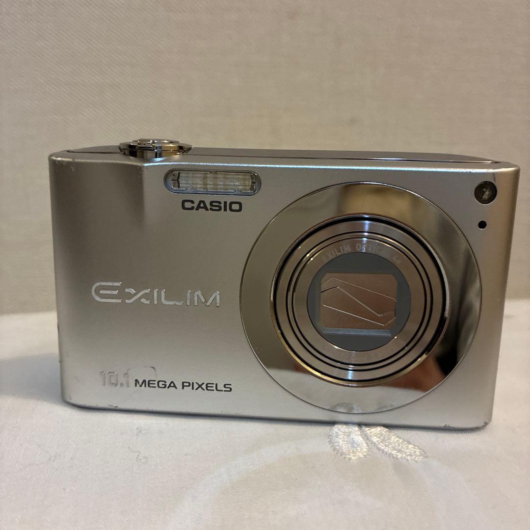 CASIO カシオ EXILIM コンパクトデジタルカメラ　【中古】