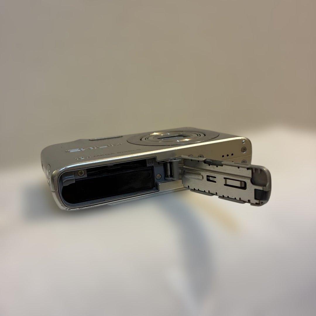 CASIO カシオ EXILIM コンパクトデジタルカメラ　【中古】