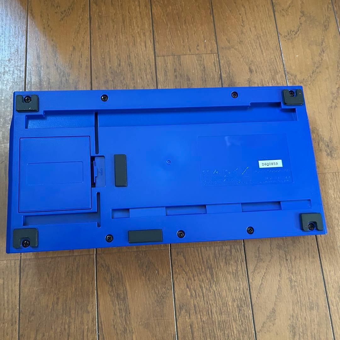 BOSS GT-1 マルチエフェクター（箱・持ち運びケース・AUXケーブル付き）