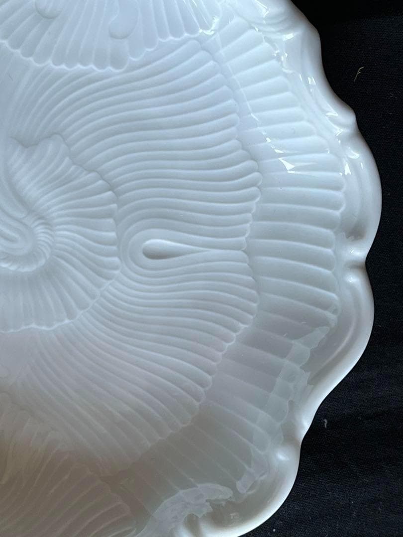 リチャードジノリ　ベッキオホワイト　シェルディッシュ