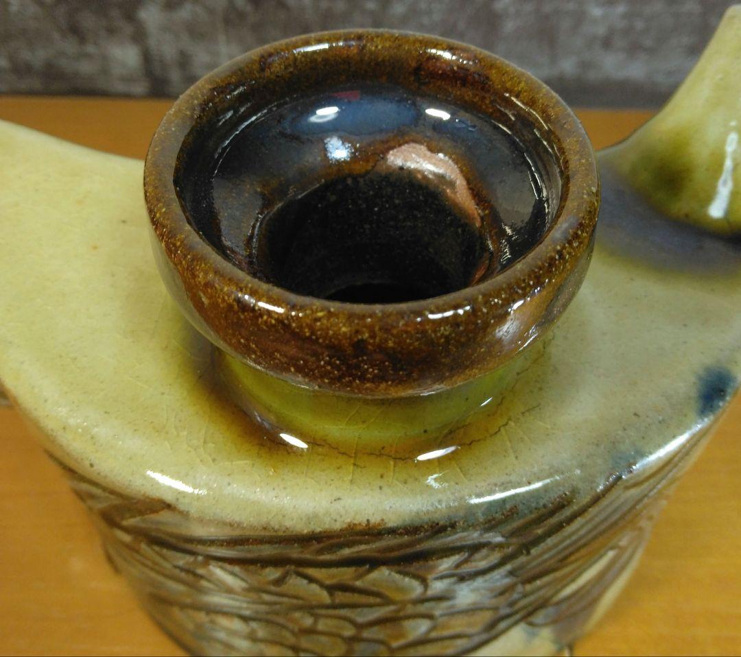 人間国宝 金城次郎 魚紋抱瓶 栞 共箱 美品 やちむん 壺屋焼 壷屋焼