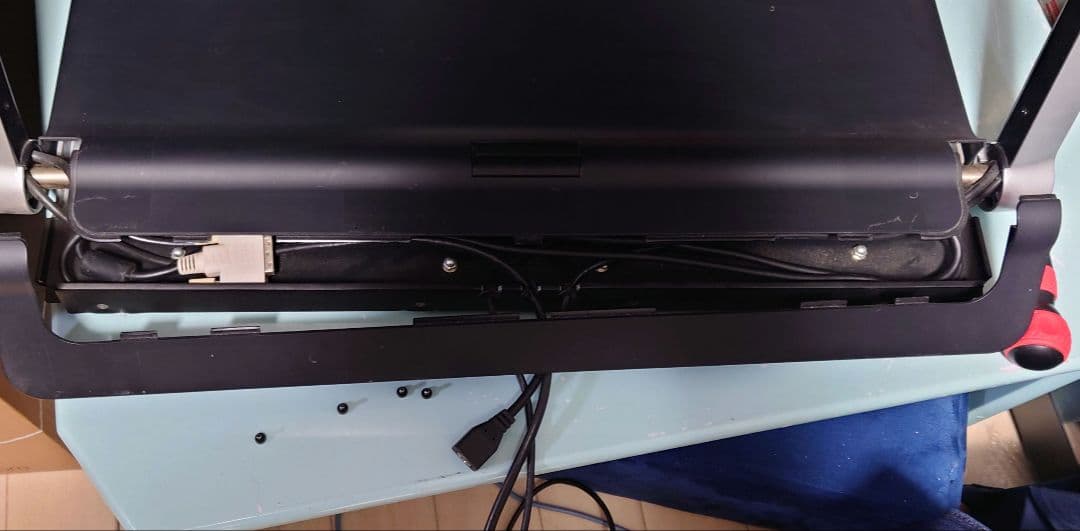 Wacom 液晶ペンタブレット Cintiq24HD DTK-2400