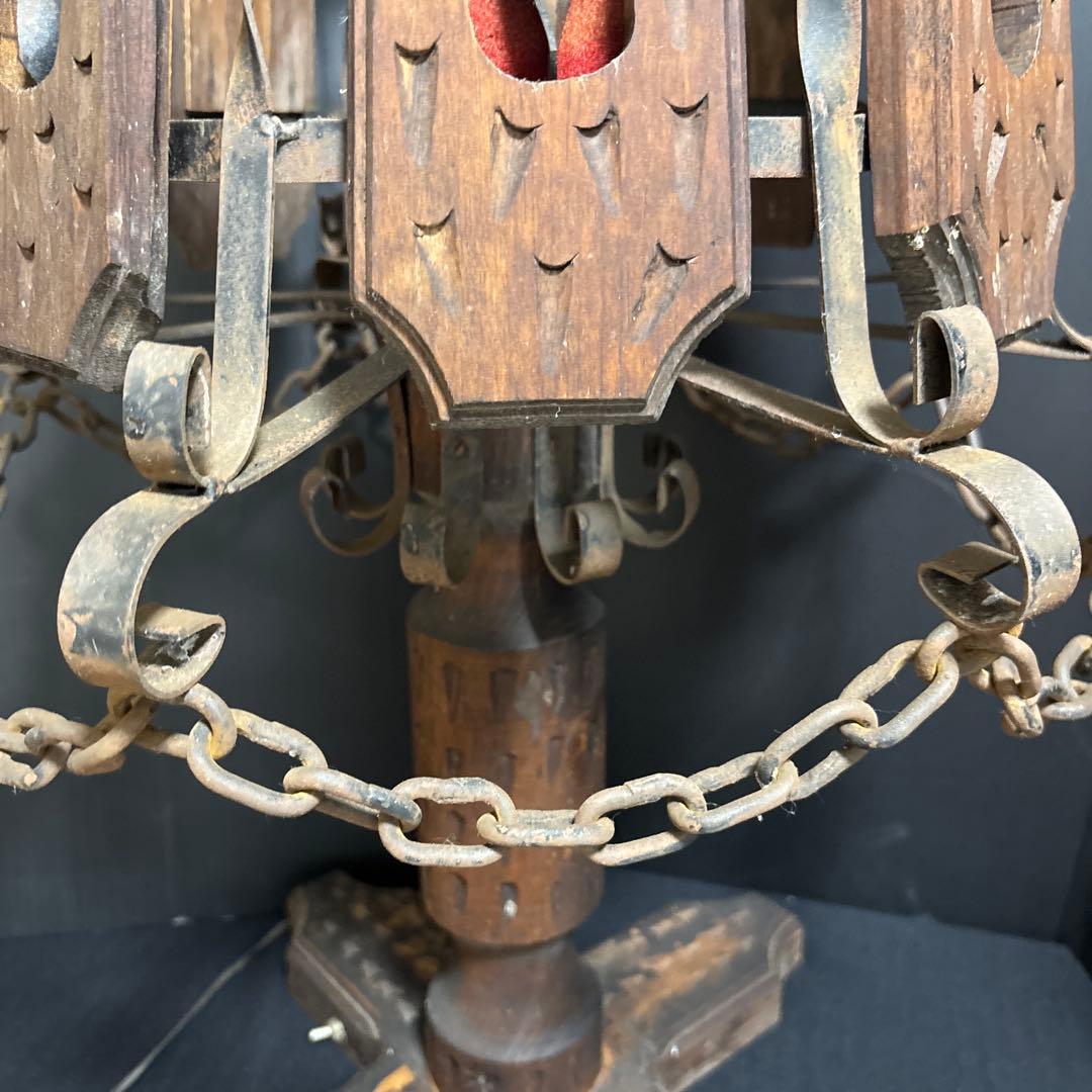 アンティーク木製&アイアンランプ 彫刻チェーン大