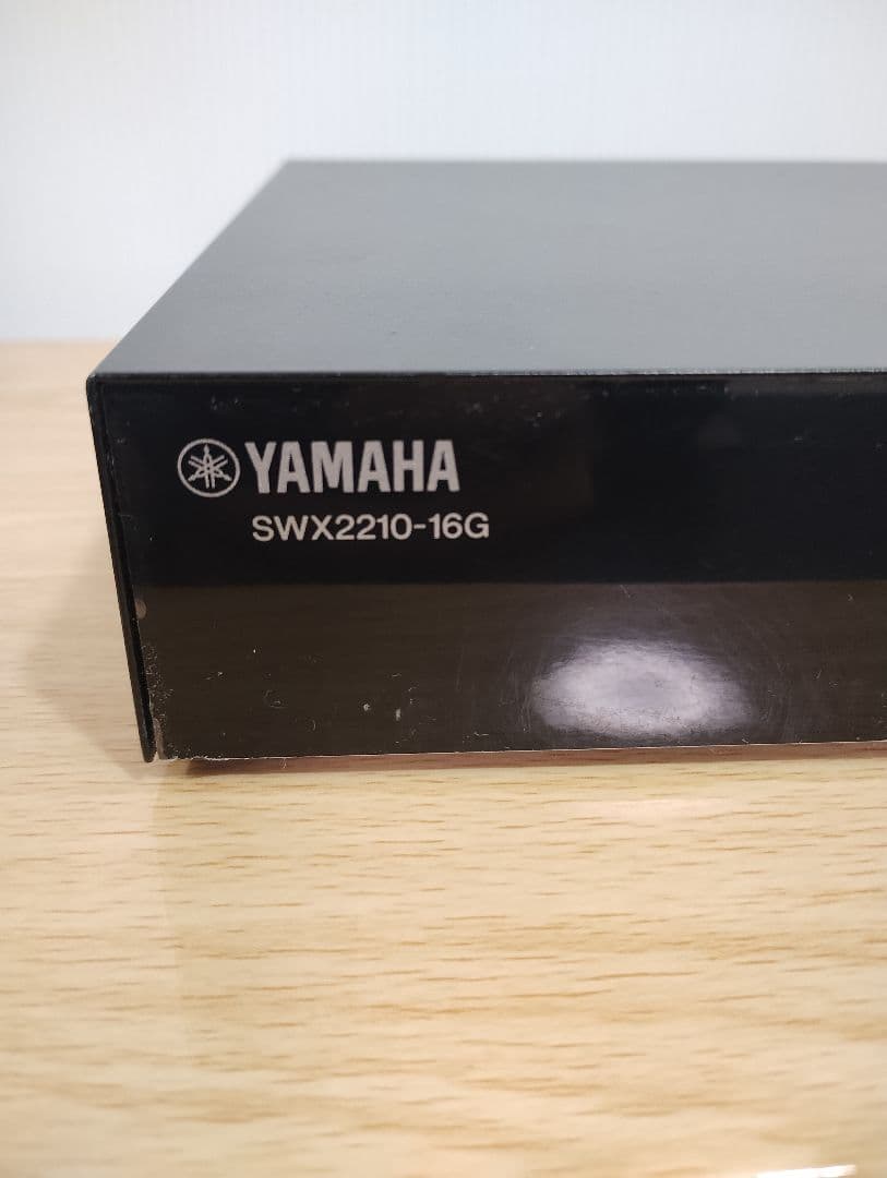 YAMAHA SWX2210-16Gスイッチングハブ　（4