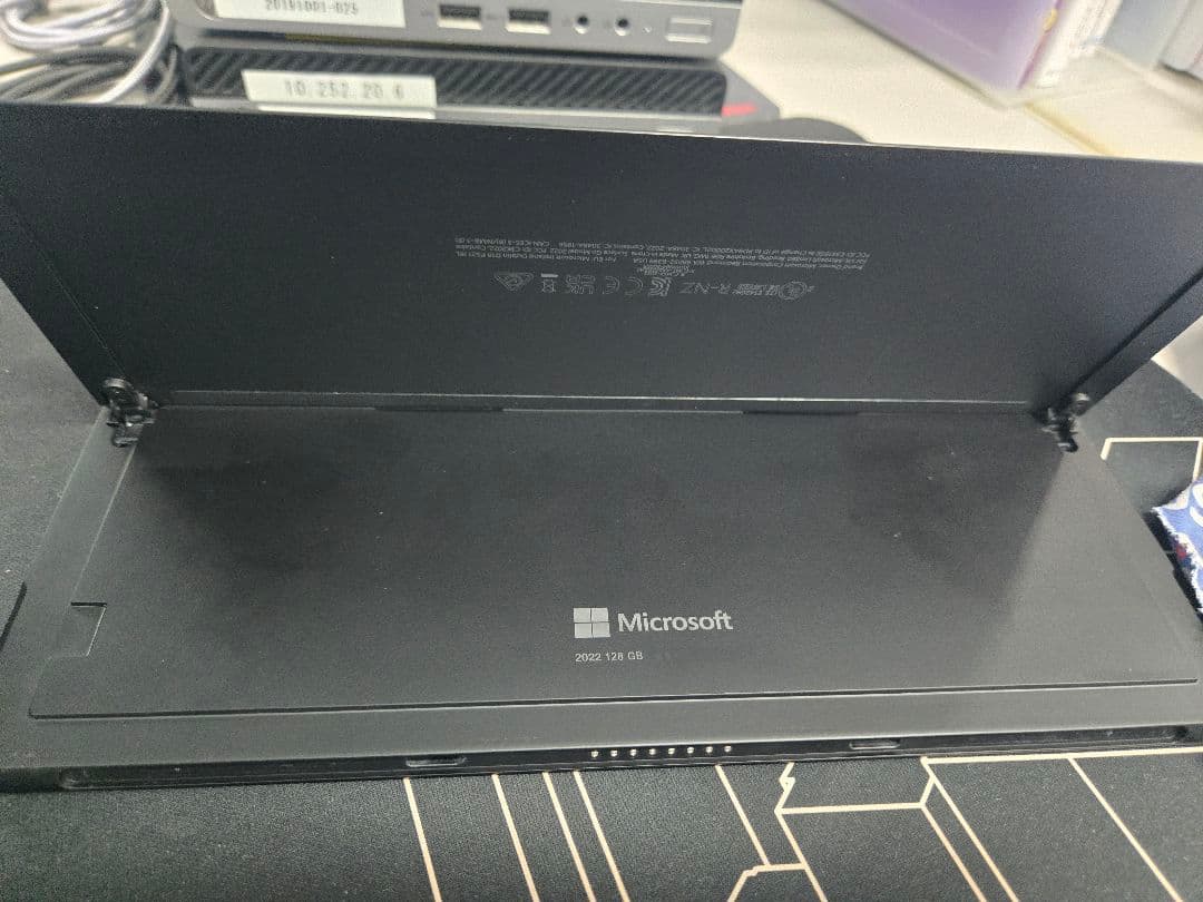 【レア】Surface Go3 LTE Advanced 8/128G ブラック