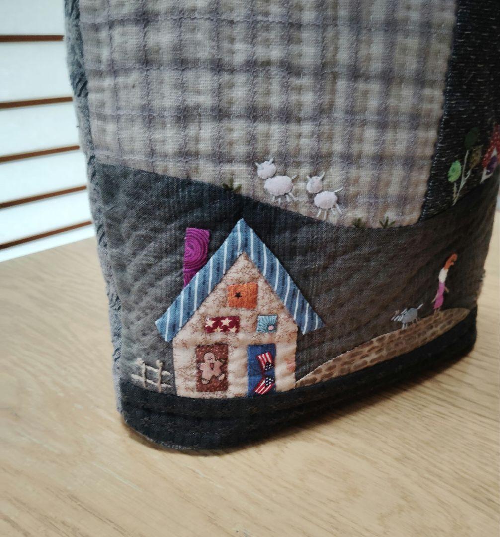floowページです！ ハウスの手提げバッグ ハンドメイド お散歩