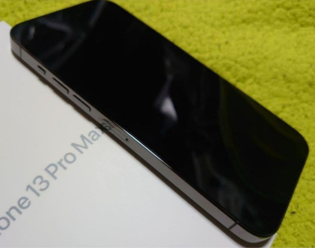 ★２０２４年７月～使用の美品★iPhone１３proMAXグラファイト１２８ＧＢ