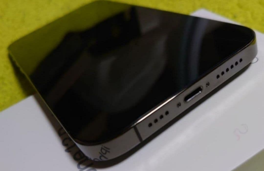 ★２０２４年７月～使用の美品★iPhone１３proMAXグラファイト１２８ＧＢ