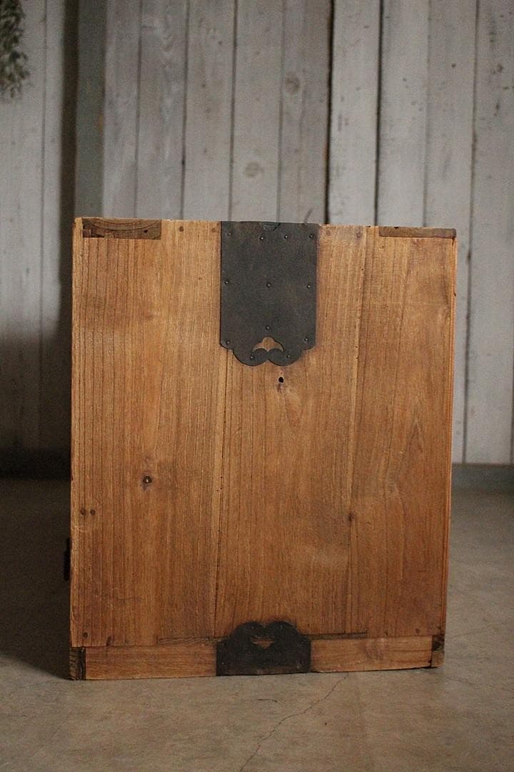 味のある古いガラス戸棚×木製小引き出し3杯　食器棚　収納　古家具　古民家