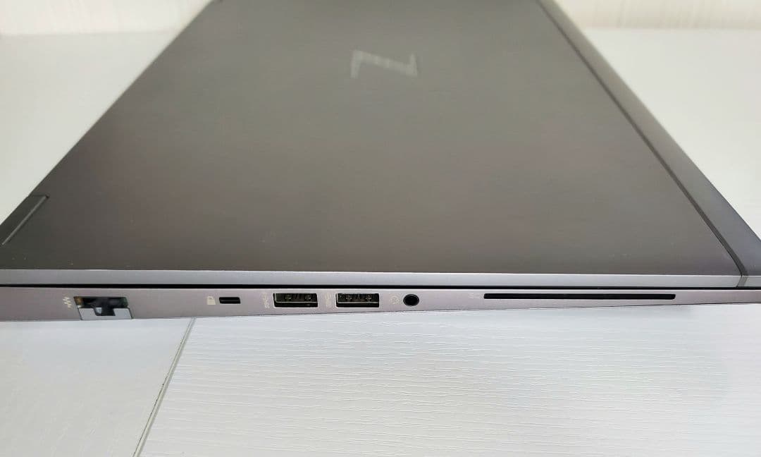 Windowsノート本体 HP Zbook Corei7 10750H Quadro T1000 32GB