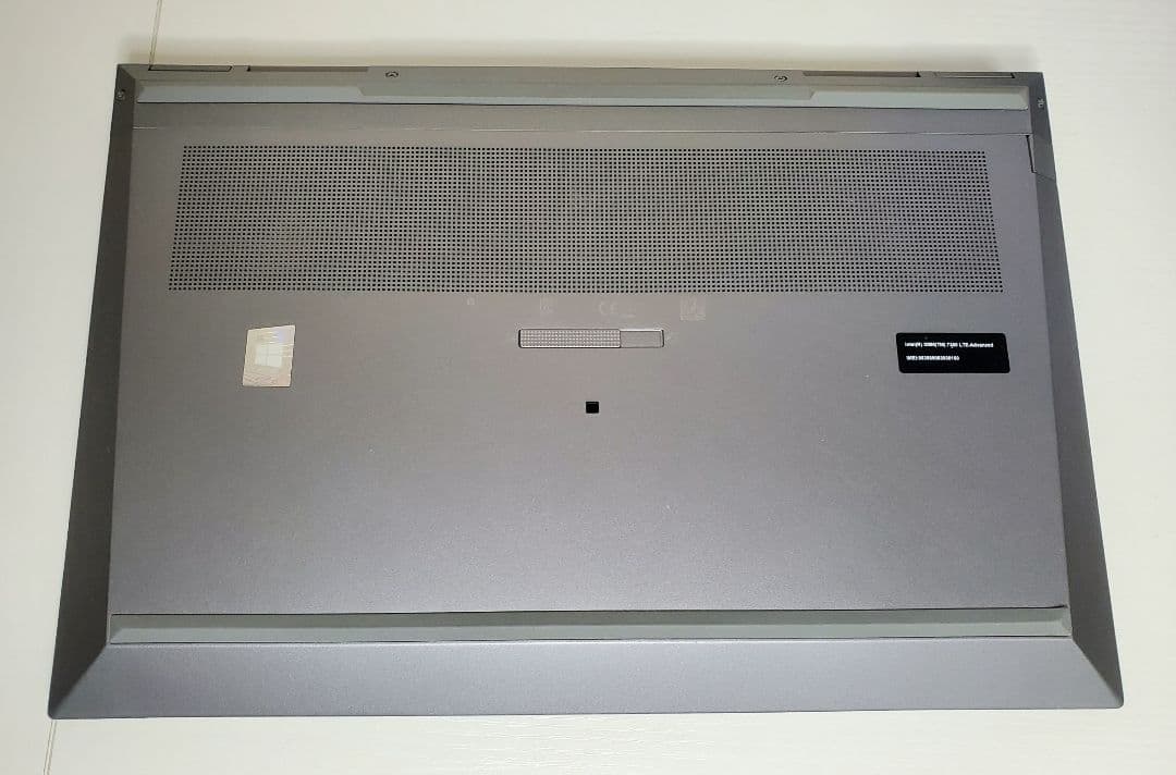 Windowsノート本体 HP Zbook Corei7 10750H Quadro T1000 32GB