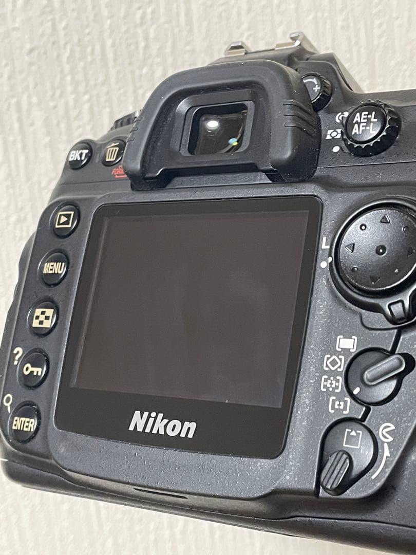 ■美品■　Nikon D200 5264枚　CFアダプタ、バッテリー付き　他