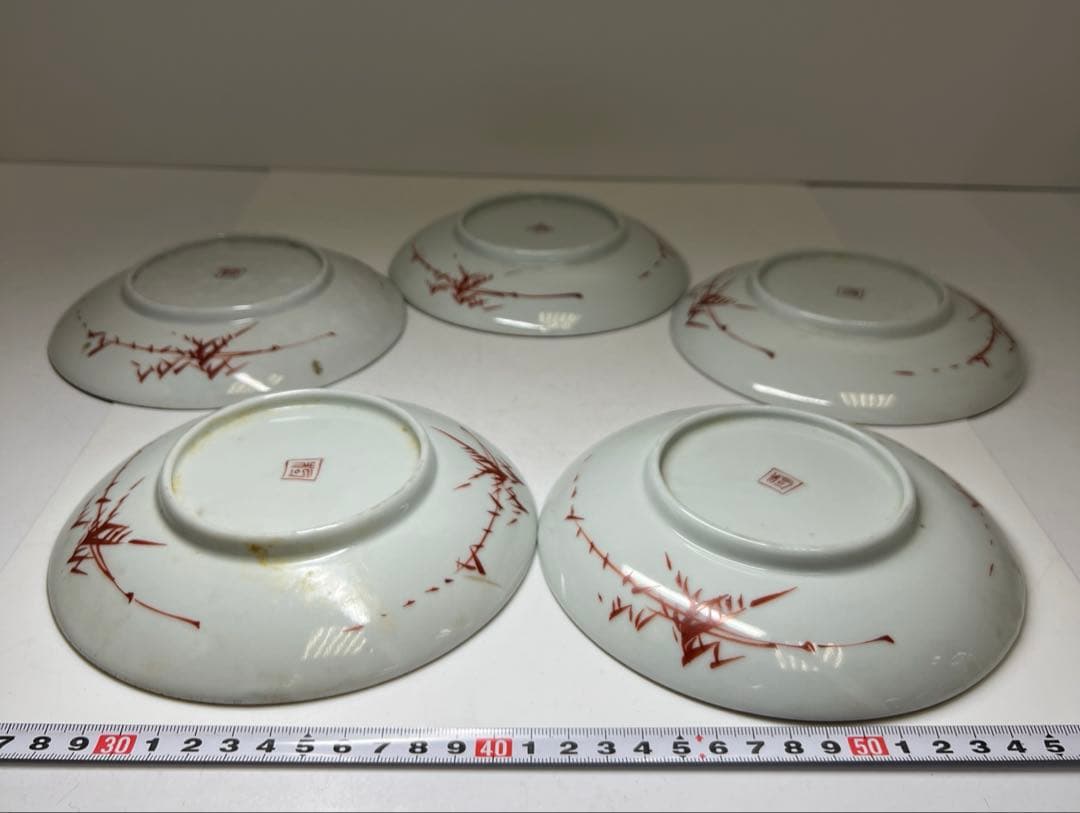 中国美術　赤絵龍図中皿　直径約16㎝　東R8-0204☆2Fタサオ