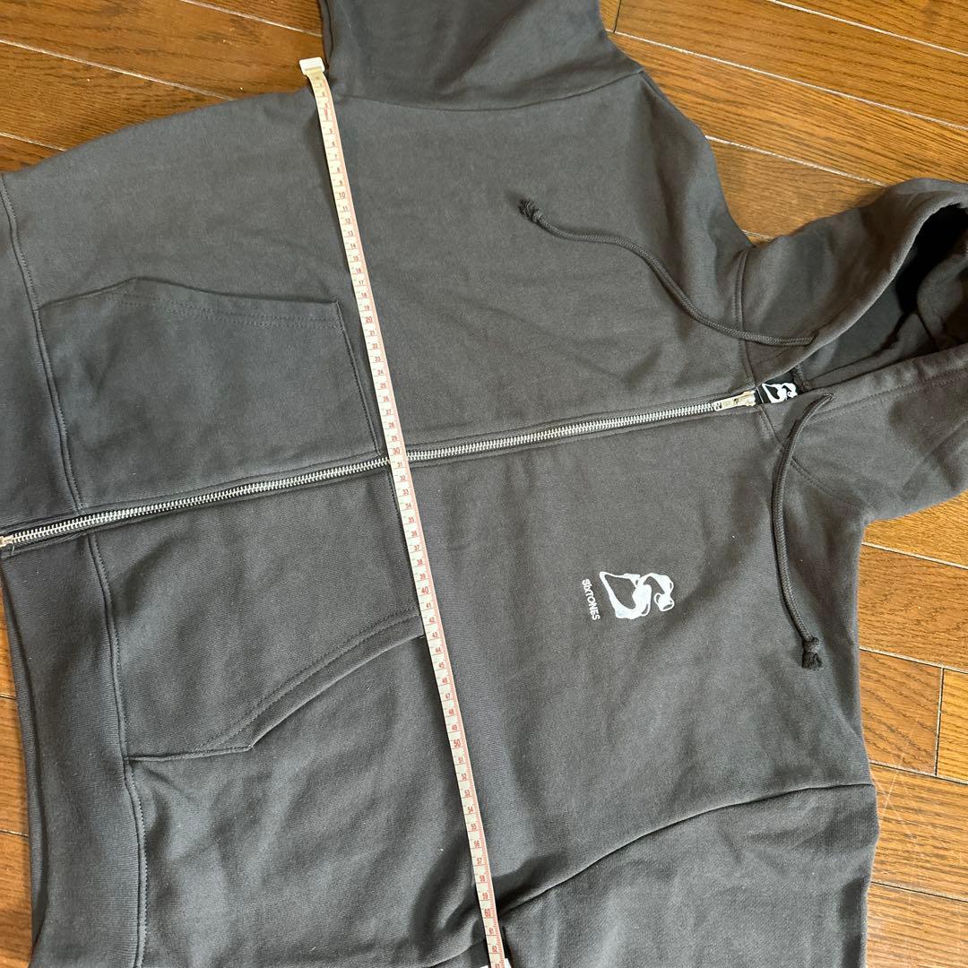 【美品】SixTONES ライブグッズ　パーカー MILE SixTONES