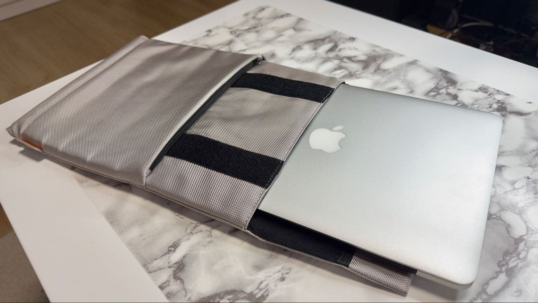 MacBook Pro 13.3inch 2013 late ケース付き