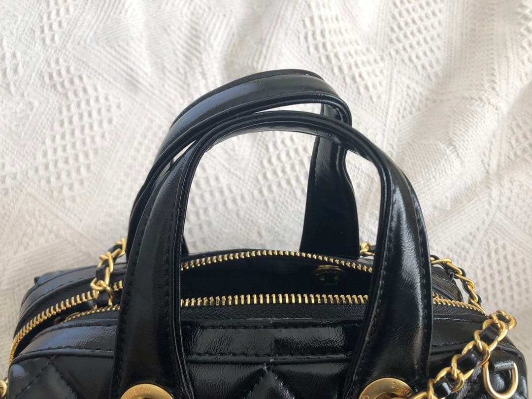 CHANEL ノベルティ キルティング キャビアスキン ミニ ボストンバッグ