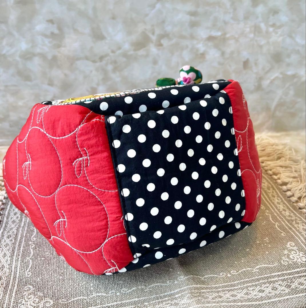 ゆ*ら様 コヤンイサムチョン　新柄　ぷっくりふわふわリンゴバッグ　ころりんバッグ