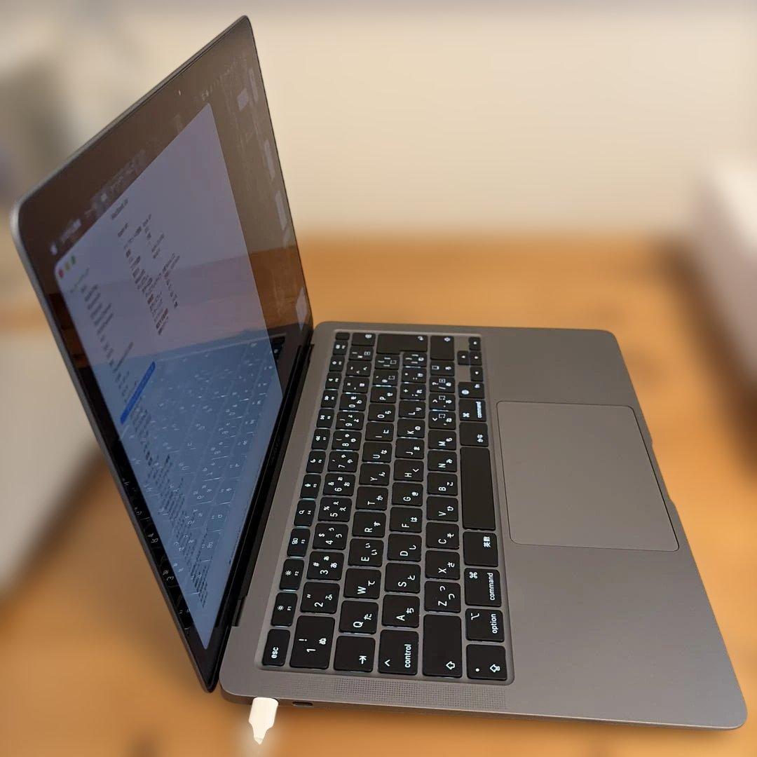 Apple MacBook Air M1 8GB 256GB バッテリー89%
