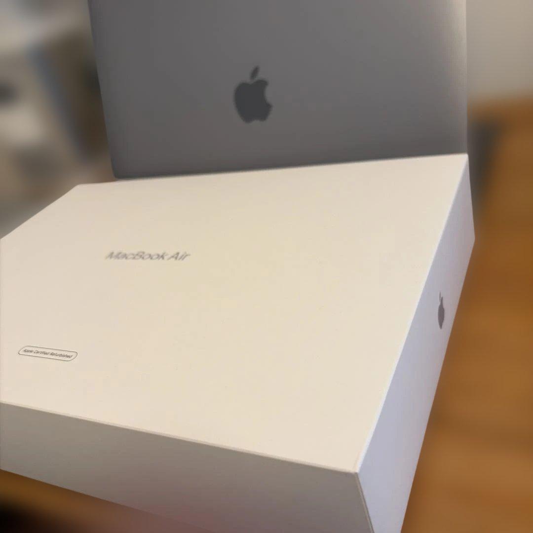 Apple MacBook Air M1 8GB 256GB バッテリー89%
