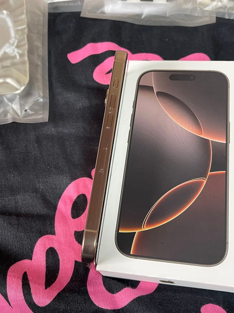 スマートフォン本体 iPhone 16 Pro 1TB Desert Titanium