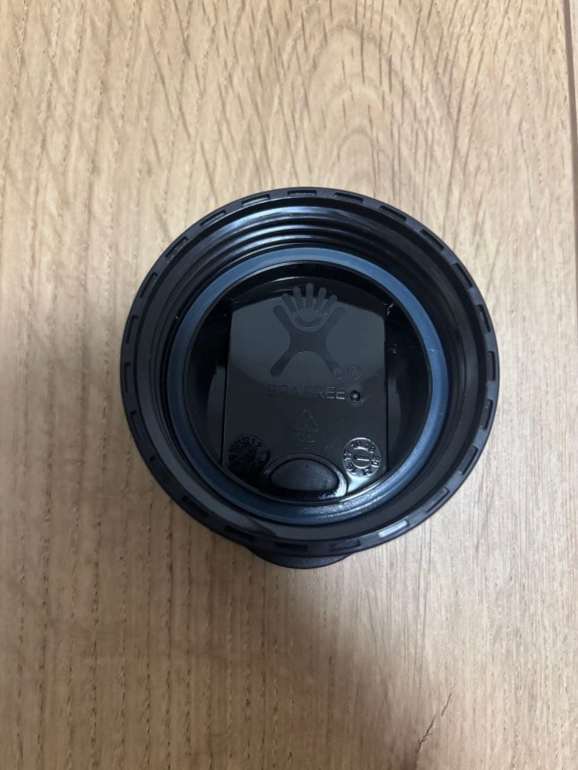 『最終値下げ』『希少』『未使用』ハイドロフラスク　20oz 紫　水筒