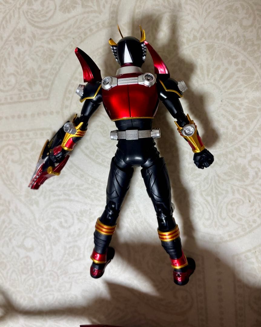 S.H.フィギュアーツ　仮面ライダー　龍騎　サバイブ ドラグランザー　フィギュア
